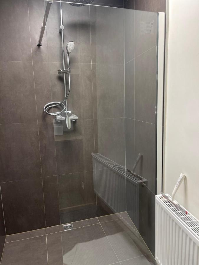 Ruime Luxe Kamer In Centrum Brugge Met Badkamer! Ngoại thất bức ảnh